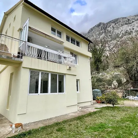 Apartments Lav Kotor Exterior photo
