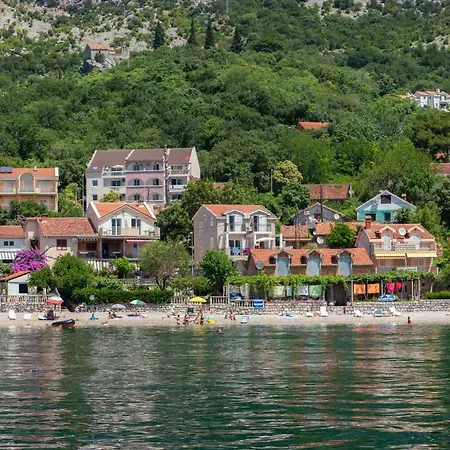 Apartments Lav Kotor Exterior photo