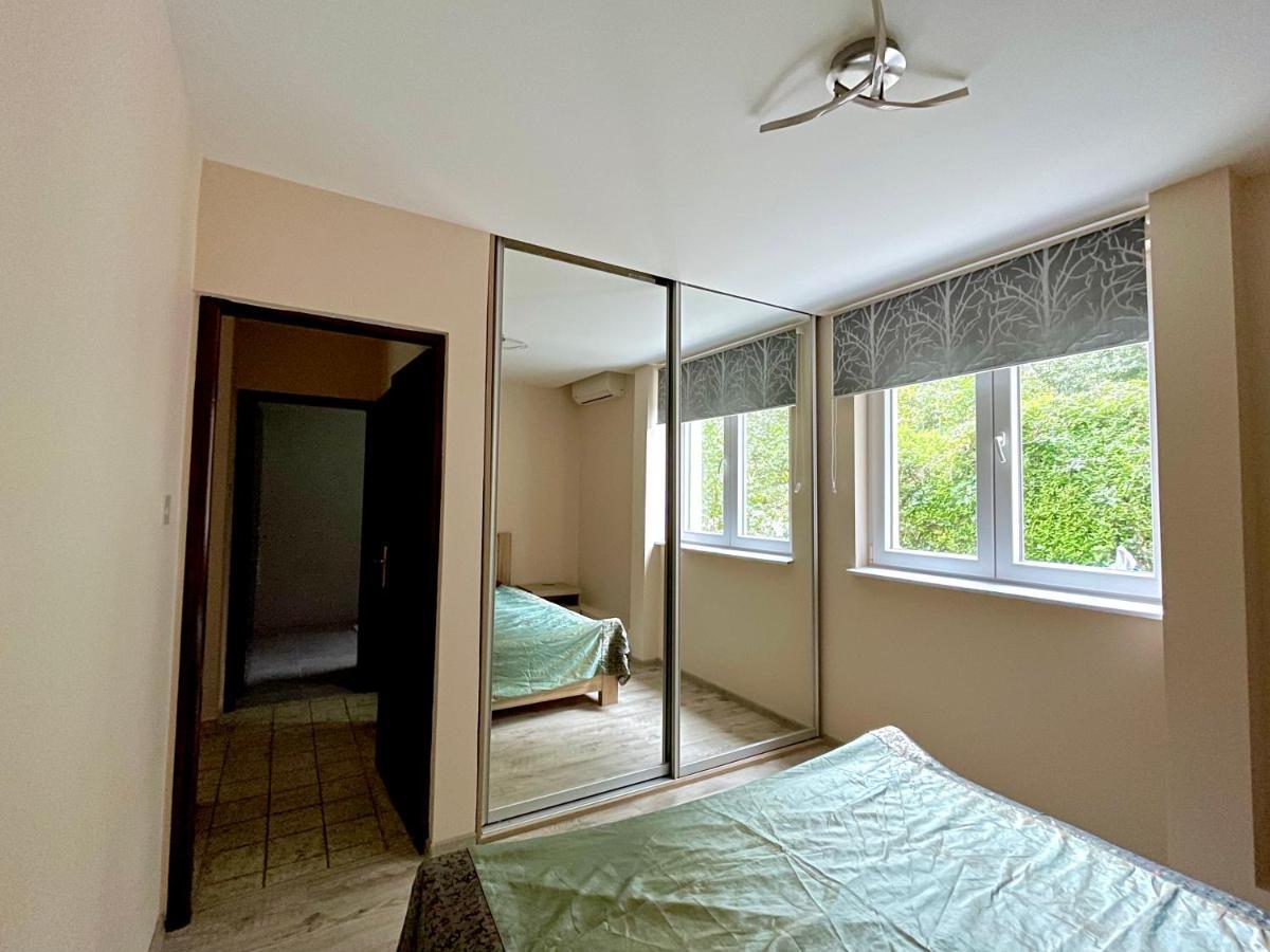 Lav Apartment Kotor